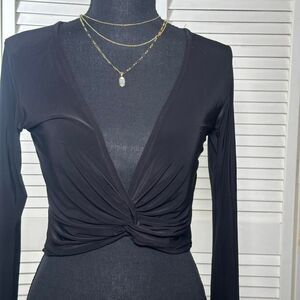 Prettylittlething Deep V Long Sleeve Going Out Top Size US 8